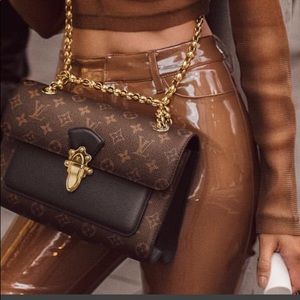 NWOT Coffee latex pants